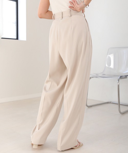 Bab（バブ）の「【S/M/Lサイズあり】ラップ調タック入りスラックス（スラックス・レディース・アイボリー/イエロー/ブラック・L/M/S）」の8枚目の写真