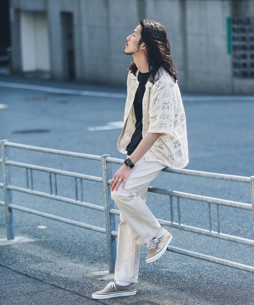 URBAN RESEARCH Sonny Label(アーバンリサーチサニーレーベル)の「リネンタッチレース編みショートスリーブシャツ(シャツ/ブラウス・メンズ・ネイビー/オフホワイト/イエロー・MEDIUM/LARGE)」の4枚目の写真