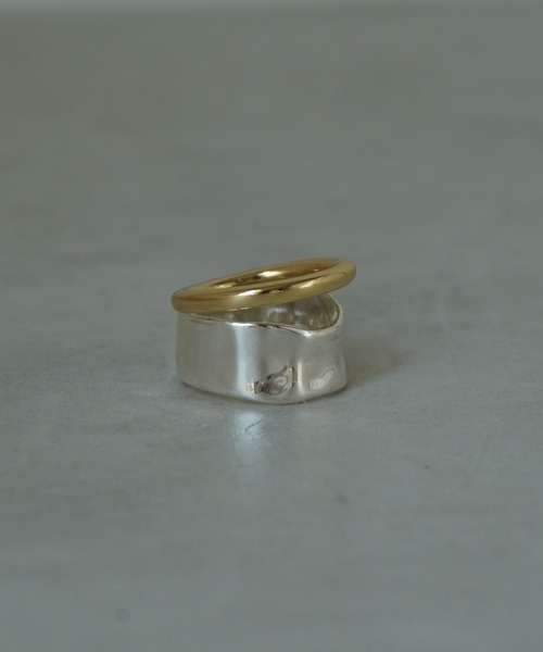 Lynn.（リン）の「Layered pair ring（リング・レディース・シルバー×ゴールド・FREE）」の6枚目の写真