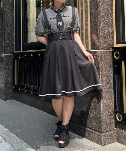 axes femme（アクシーズファム）の「ベルト風サス付スカート