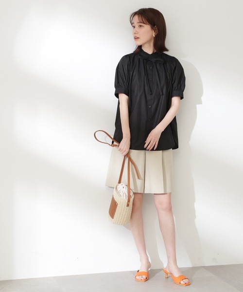 N.（N. Natural Beauty Basic）（エヌエヌナチュラルビューティーベーシック）の「◆リボンタイシャツ半袖ブラウス（シャツ/ブラウス・レディース・ブラック/ブルー/オフホワイト・MEDIUM）」の20枚目の写真