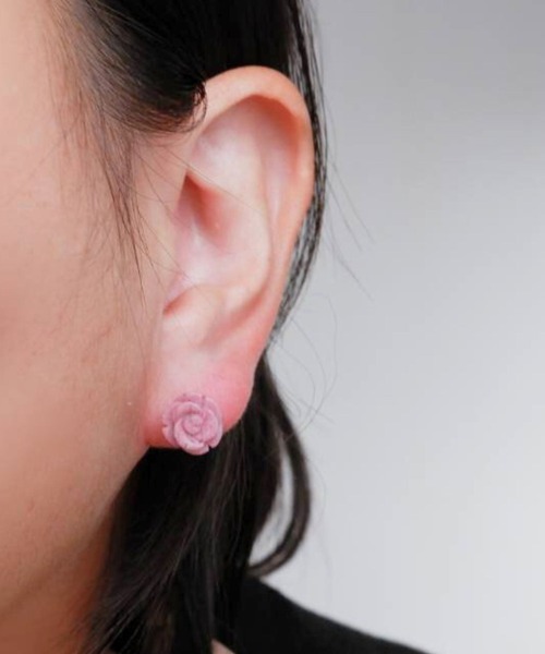 CERCA（チェルカ）の「SARINOHANA/バラ（薔薇）一粒天然石フラワーピアス/14KGF/SILVER925（ピアス（両耳用）・レディース・ブラック/ホワイト/ピンク/アニマル/A/B/C/D/レンガ/F/スモークピンク/E・FREE）」の22枚目の写真
