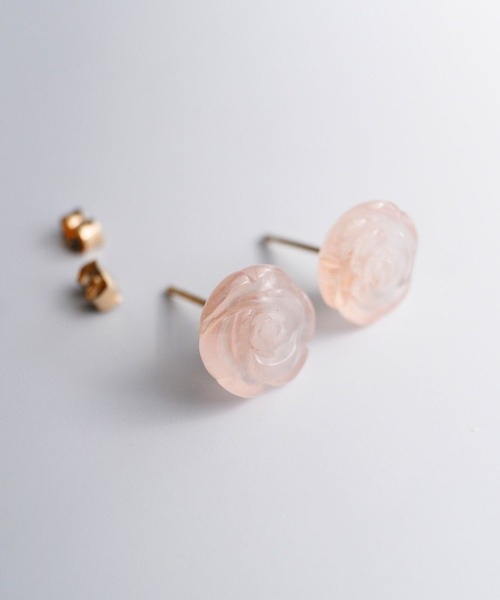 CERCA（チェルカ）の「SARINOHANA/バラ（薔薇）一粒天然石フラワーピアス/14KGF/SILVER925（ピアス（両耳用）・レディース・ブラック/ホワイト/ピンク/アニマル/A/B/C/D/レンガ/F/スモークピンク/E・FREE）」の15枚目の写真