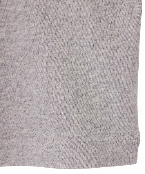 X-girl（エックスガール）の「FRONT CUTOUT L/S BABY TEE（Tシャツ/カットソー・レディース・オリーブ/ブラック/アッシュ・S/M）」の8枚目の写真