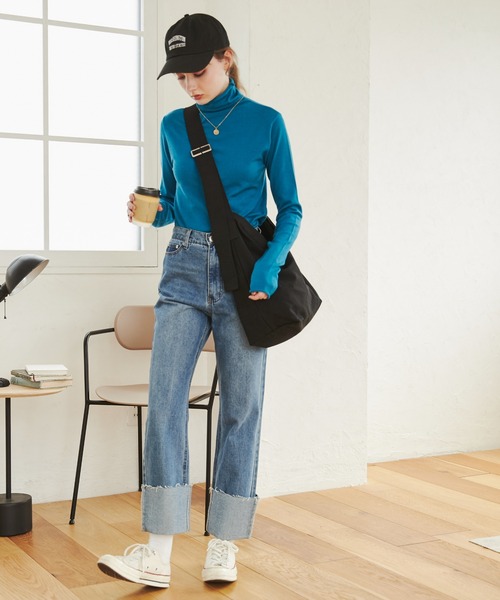 ANGIE（アンジー）の「アジャスターベルト付き キャンバスショルダーバッグ（ショルダーバッグ・レディース・ブラック/アイボリー・FREE）」の21枚目の写真