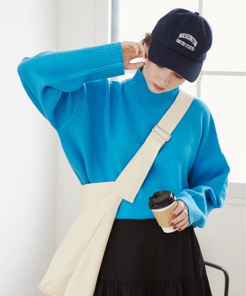 ANGIE（アンジー）の「アジャスターベルト付き キャンバスショルダーバッグ（ショルダーバッグ・レディース・ブラック/アイボリー・FREE）」の9枚目の写真