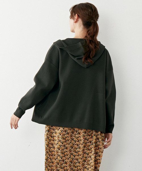 MELROSE claire（メルローズ クレール）の「【軽く羽織れるジップアップニットパーカー】（パーカー・レディース・ブラック/マスタード/カーキ・FREE）」の14枚目の写真