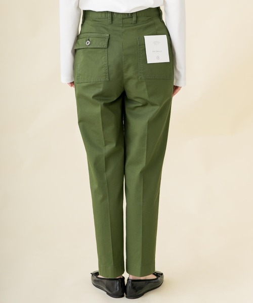 fireservice（ファイヤーサービス）の「センタープレスベイカーパンツK（その他パンツ・レディース・カーキ・25/24）」の14枚目の写真