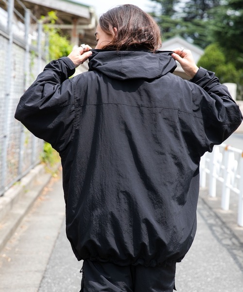 WEGO（ウィゴー）の「WEGO/【セットアップ対応】ナイロンマウンテンジャケット（マウンテンパーカー・メンズ・ブラック・MEDIUM/LARGE）」の10枚目の写真