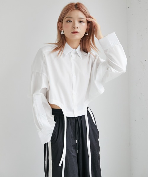 VeLV(ヴェルヴ)の「CROPPED SHIRT クロップドシャツ(シャツ/ブラウス・レディース・チェック/ホワイト・FREE)」の1枚目の写真
