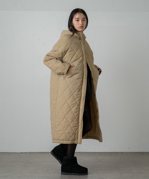 earthy(アーシー)の「【撥水・抗菌・保温】ナイロンリバーシブルキルティングコート(その他アウター・レディース・ベージュ/アイボリー/ブラック・FREE)」の22枚目の写真