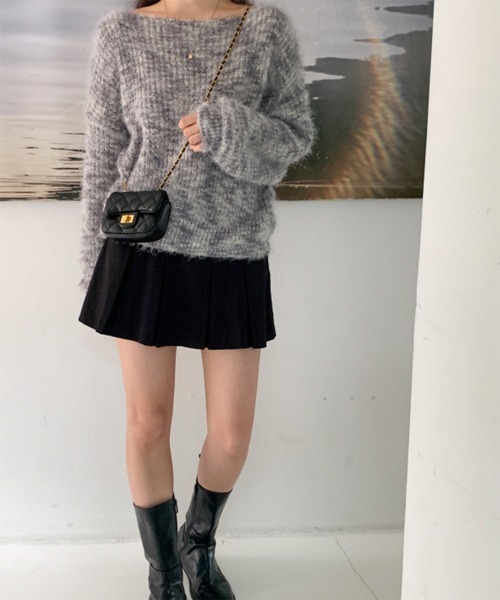 by muni:r（バイ ムニール）の「グラデーションボートネックニット（ニット/セーター・レディース・ライトグレー/ブラック・FREE）」の11枚目の写真