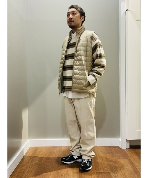 GAP（ギャップ）の「GapFlex ウォッシュウェル バギー プリーツ コーデュロイパンツ（その他パンツ・メンズ・ブラウン系その他/ベージュ/ブラック・36W 32L/31W 32L/34W 32L/28W 30L/32W 30L/32W 32L/30W 30L/29W 30L/31W 30L/33W 32L）」の14枚目の写真