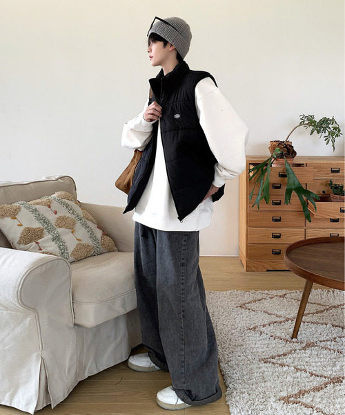 DISCUS（ディスカス）の「【neos -addictive design-】DISCUS ディスカス ルーズシルエット 配色 ワンポイントロゴ 中綿 ベスト（ダウンベスト・メンズ・ネイビー/グリーン/ベージュ/ブラック・X-LARGE/MEDIUM/LARGE）」の7枚目の写真