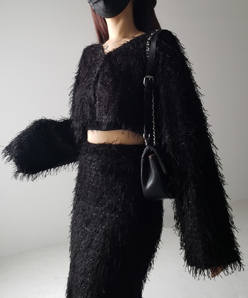 me+em select(ミームセレクト)の「【 セットアップ可能 】シャギーフリンジショートカーディガン /shaggy fringe short cardigan(カーディガン/ボレロ・レディース・ブラック/アイボリー・FREE)」の1枚目の写真