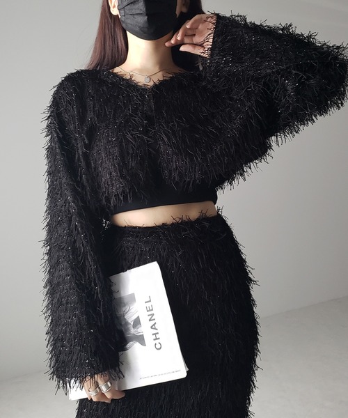 me+em select(ミームセレクト)の「【 セットアップ可能 】シャギーフリンジショートカーディガン /shaggy fringe short cardigan(カーディガン/ボレロ・レディース・ブラック/アイボリー・FREE)」の17枚目の写真