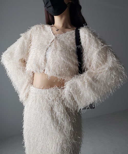 me+em select(ミームセレクト)の「【 セットアップ可能 】シャギーフリンジショートカーディガン /shaggy fringe short cardigan(カーディガン/ボレロ・レディース・ブラック/アイボリー・FREE)」の10枚目の写真