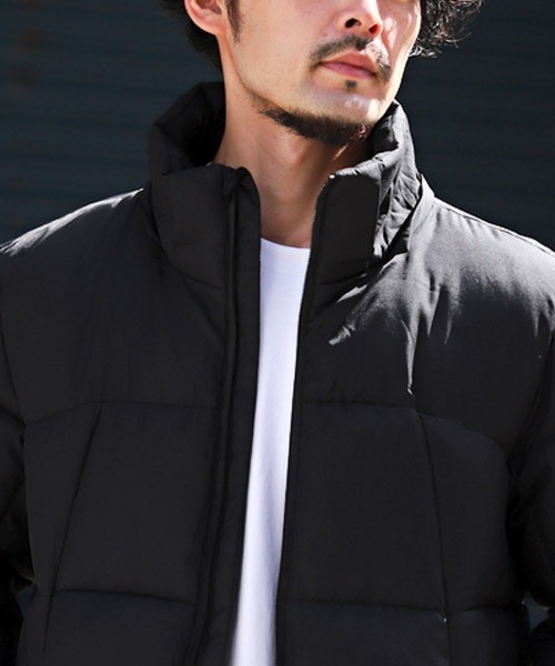 LUXSTYLE(ラグスタイル)の「中綿切替ジャケット(ブルゾン・メンズ・ホワイト×ブラック/ベージュ/ブラック×グリーン/ブラック・L/M/XL)」の16枚目の写真
