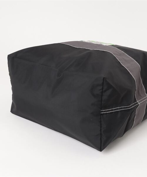 FRUIT OF THE LOOM（フルーツオブザルーム）の「【FRUIT OF THE LOOM】ナイロントートバッグ Lサイズ（トートバッグ・メンズ・レッド/グリーン/グレー/ブルー/ブラック/アイボリー/杢グレー/チャコールグレー/ピンク/ミント/ネイビー/オリーブ/カーキ/ブルーグレー/バイオレット・FREE）」の17枚目の写真