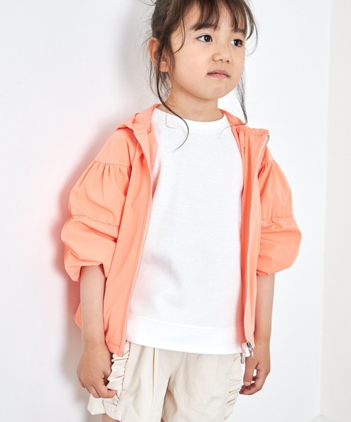 MAKE YOUR DAY(メイクユアデイ)の「ぽわん袖のナイロンパーカー■80~140cm(ナイロンジャケット・キッズ・オレンジ/サックスブルー/アイボリー・100/80/120/140/110/130/90)」の5枚目の写真