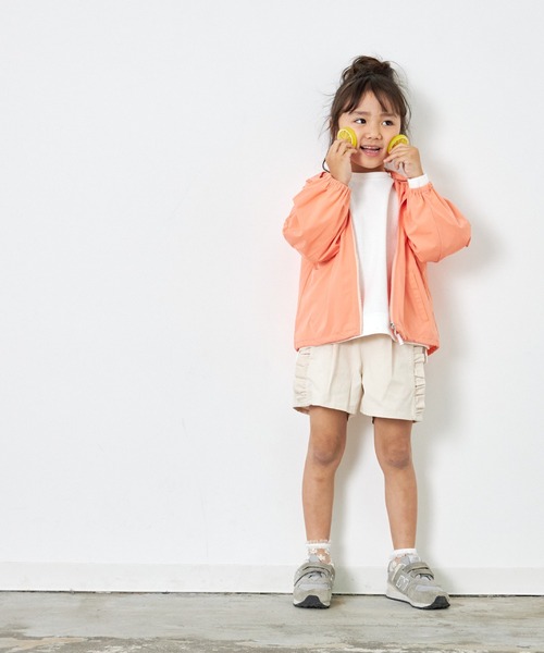 MAKE YOUR DAY(メイクユアデイ)の「ぽわん袖のナイロンパーカー■80~140cm(ナイロンジャケット・キッズ・オレンジ/サックスブルー/アイボリー・100/80/120/140/110/130/90)」の6枚目の写真