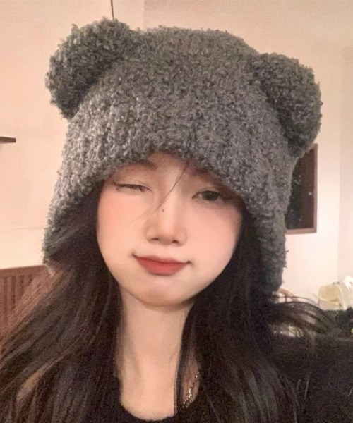 Miniministore（ミニミニストア）の「くま耳ニット帽 小顔 レディース 韓国風（ニットキャップ/ビーニー・レディース・ベージュ/ブラック/グレー/アイボリー/ブラウン・フリー）」の4枚目の写真
