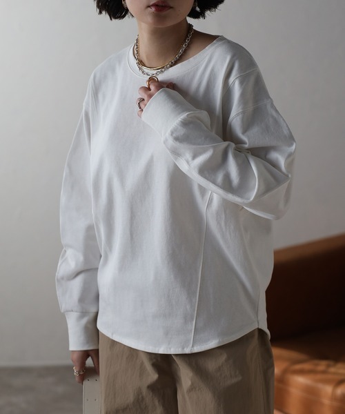 Bonjour Sagan(ボンジュールサガン)の「ラウンドシルエットトップス(Tシャツ/カットソー・レディース・ライトベージュ/チャコールグレー/ホワイト・FREE)」の3枚目の写真