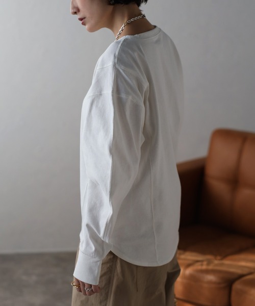 Bonjour Sagan(ボンジュールサガン)の「ラウンドシルエットトップス(Tシャツ/カットソー・レディース・ライトベージュ/チャコールグレー/ホワイト・FREE)」の5枚目の写真