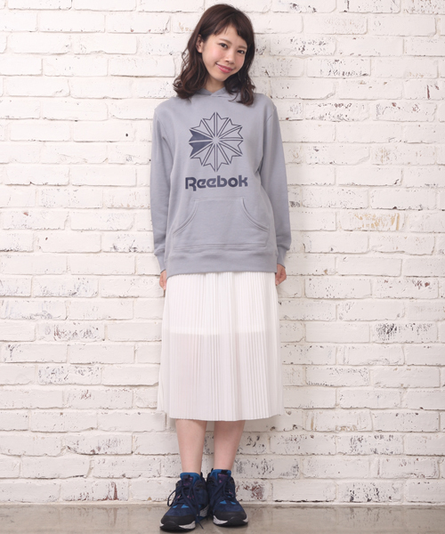 Kastane（カスタネ）の「【Reebok×Kastane】スウェットプルオーバー（パーカー・レディース・グレー/レッド・FREE）」の5枚目の写真