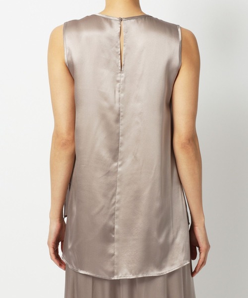 BABYLONE（バビロン）の「ウォッシャブルシルクレーヨンタンクブラウス（タンクトップ・レディース・ブラック/グレイッシュベージュ・フリー）」の20枚目の写真