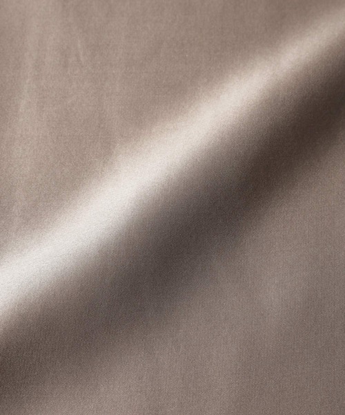 BABYLONE（バビロン）の「ウォッシャブルシルクレーヨンタンクブラウス（タンクトップ・レディース・ブラック/グレイッシュベージュ・フリー）」の12枚目の写真