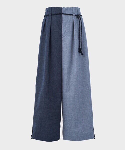 ETHOSENS（エトセンス）の「【ETHOSENS/エトセンス】Switched squeeze slacks（スラックス・メンズ・グレー/ベージュ・1/2）」の2枚目の写真