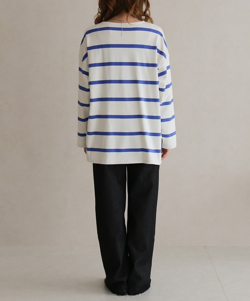 Social GIRL(ソーシャルガール)の「ワイドボーダーミドル丈ロンTシャツ(Tシャツ/カットソー・レディース・グレイッシュベージュ/ホワイト系その他/ホワイト・FREE)」の7枚目の写真