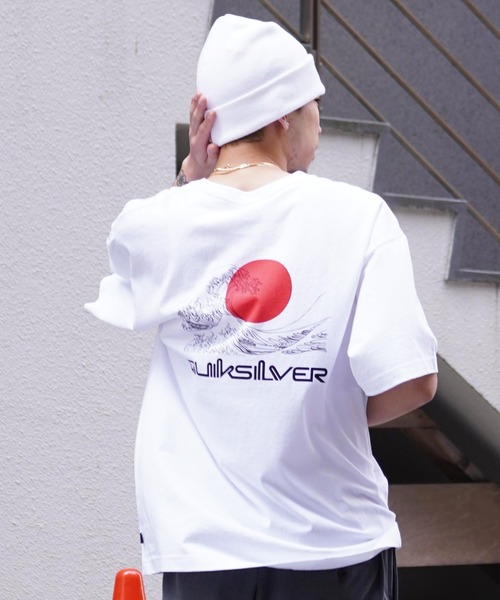 Quiksilver(クイックシルバー)の「【ムラサキスポーツ限定】QUIKSILVER/クイックシルバー 半袖Tee オーバーサイズ バックプリント JAPAN QST245624M(Tシャツ/カットソー・メンズ・ホワイト/ブラック・XL/L/M)」の6枚目の写真