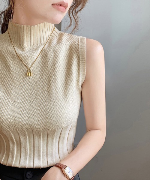 Miniministore(ミニミニストア)の「ノースリーブニット トップス ハイネック(ニット/セーター・レディース・ピンク/ダークグレー/ライトベージュ/ブラック/ワインレッド/ホワイト・FREE)」の8枚目の写真