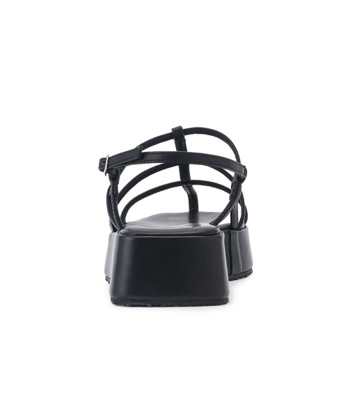 ROPE' PICNIC(ロペピクニック)の「スキニーストラッププラットフォームサンダル(サンダル・レディース・ゴールド/キナリ/ブラック・24.5cm/23.5cm/23.0cm/24.0cm)」の6枚目の写真