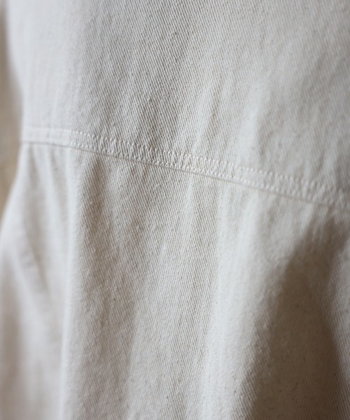 Fizz(フィズ)の「【Fizz/フィズ】 10oz ショート丈トラッカージャケット(デニムジャケット・レディース・アイボリー/ネイビー・FREE)」の19枚目の写真