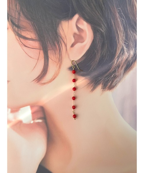 tone(トーン)の「【jebi】14kgf 天然石のロングピアス(MA)(ピアス(両耳用)・レディース・ネイビー/レッド・FREE)」の7枚目の写真
