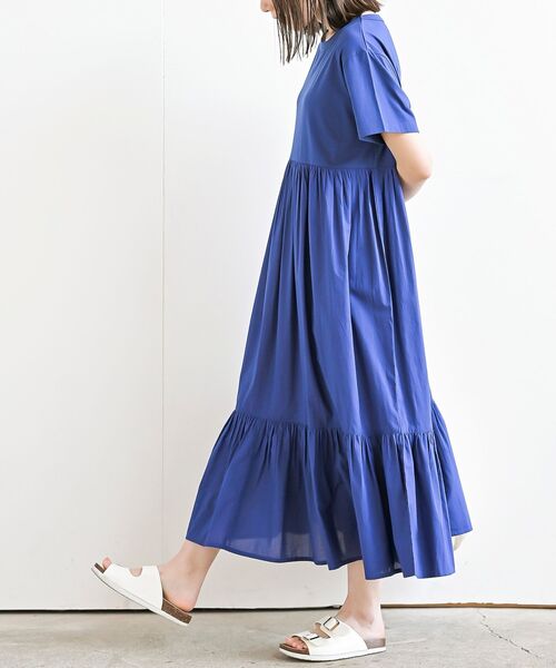 rps（アールピーエス）の「カット×布帛切替ティアードワンピース（ワンピース・レディース・ブラック/チャコールグレー/ブルー・フリー）」の20枚目の写真