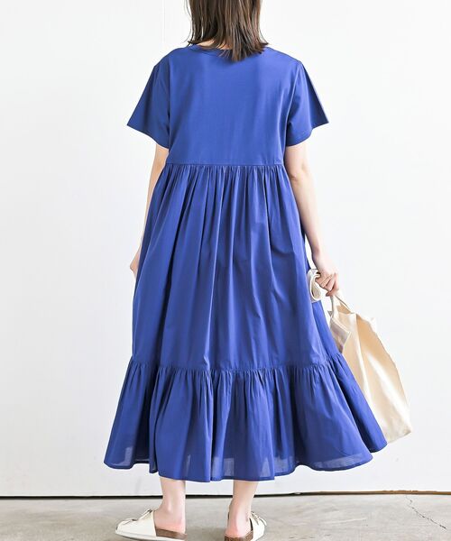 rps（アールピーエス）の「カット×布帛切替ティアードワンピース（ワンピース・レディース・ブラック/チャコールグレー/ブルー・フリー）」の21枚目の写真