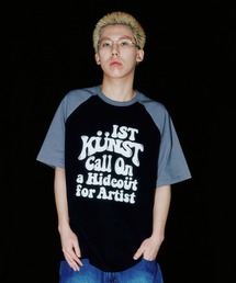 ISTKUNST | A'GEM/9 × .kom 『ISTKUNST/イストクンスト』 HIDEOUT RAGLAN TEE/ハイドアウト ラグラン Tシャツ(Tシャツ/カットソー)