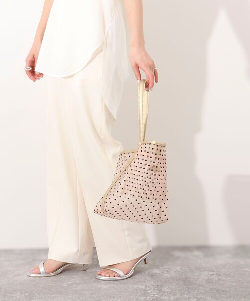 NOLLEY’S（ノーリーズ）の「ドットチュールバケツバッグ（トートバッグ・レディース・ベージュ系その他3/ブラック系その他3・FREE）」の16枚目の写真
