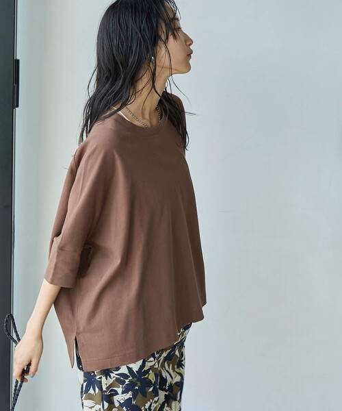 coen(コーエン)の「SARAH TWISTテントシルエットプルオーバー(Tシャツ/カットソー・レディース・ブラウン/ベージュ/ブラック/オフホワイト・L/M)」の6枚目の写真