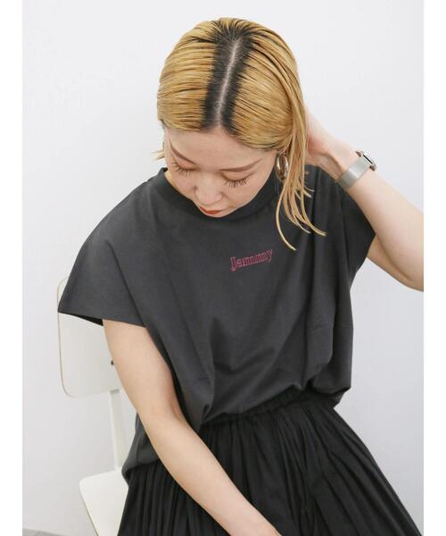 Samansa Mos2 blue（サマンサモスモスブルー）の「フレンチスリーブTシャツ（Tシャツ/カットソー・レディース・オフホワイト/シルバーグレー/ブルー/チャコールグレー/イエロー・F）」の14枚目の写真