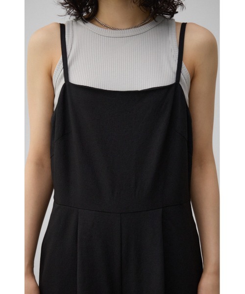 AZUL by moussy（アズールバイマウジー）の「バックオープンサロペット（サロペット/オーバーオール・レディース・ベージュ/ブラック・SMALL/MEDIUM）」の10枚目の写真