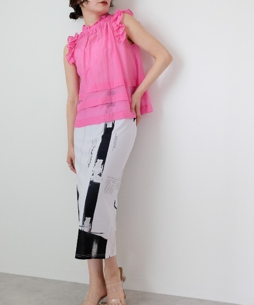 DOLLUPOOPS（ドールアップウップス）の「フリル×タックブラウス（シャツ/ブラウス・レディース・オフホワイト/ピンク/ブルー/ブラック・38）」の20枚目の写真