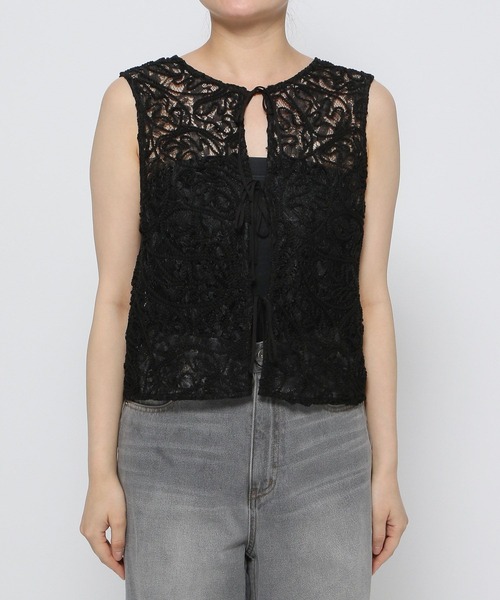 LEPSIM(レプシィム)の「【FOR I SERIES】レース2WAYベスト 126501(Tシャツ/カットソー・レディース・ブラック/オフホワイト・FREE)」の9枚目の写真