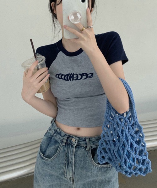 VIBGYOR(ヴィブジョー)の「【EIZZ/アイズ】ショート 半袖 リブ Tシャツ ラグラン(Tシャツ/カットソー・レディース・ネイビー/ピンク・SMALL/MEDIUM/LARGE)」の6枚目の写真