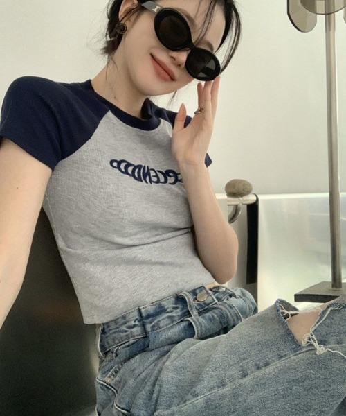 VIBGYOR(ヴィブジョー)の「【EIZZ/アイズ】ショート 半袖 リブ Tシャツ ラグラン(Tシャツ/カットソー・レディース・ネイビー/ピンク・SMALL/MEDIUM/LARGE)」の7枚目の写真