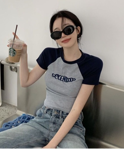 VIBGYOR(ヴィブジョー)の「【EIZZ/アイズ】ショート 半袖 リブ Tシャツ ラグラン(Tシャツ/カットソー・レディース・ネイビー/ピンク・SMALL/MEDIUM/LARGE)」の11枚目の写真